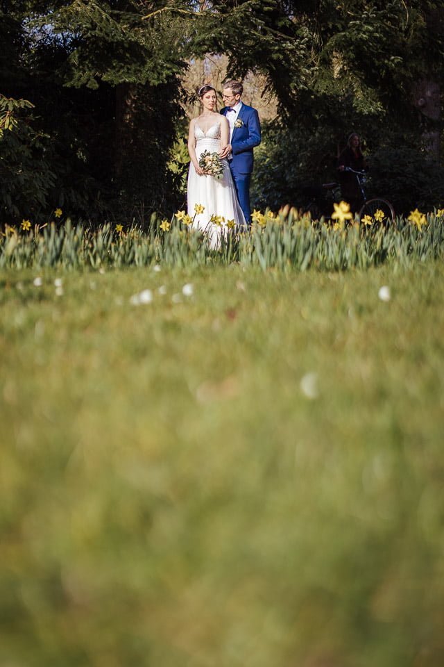 Hochzeitspaar im Schlosspark Oldenburg