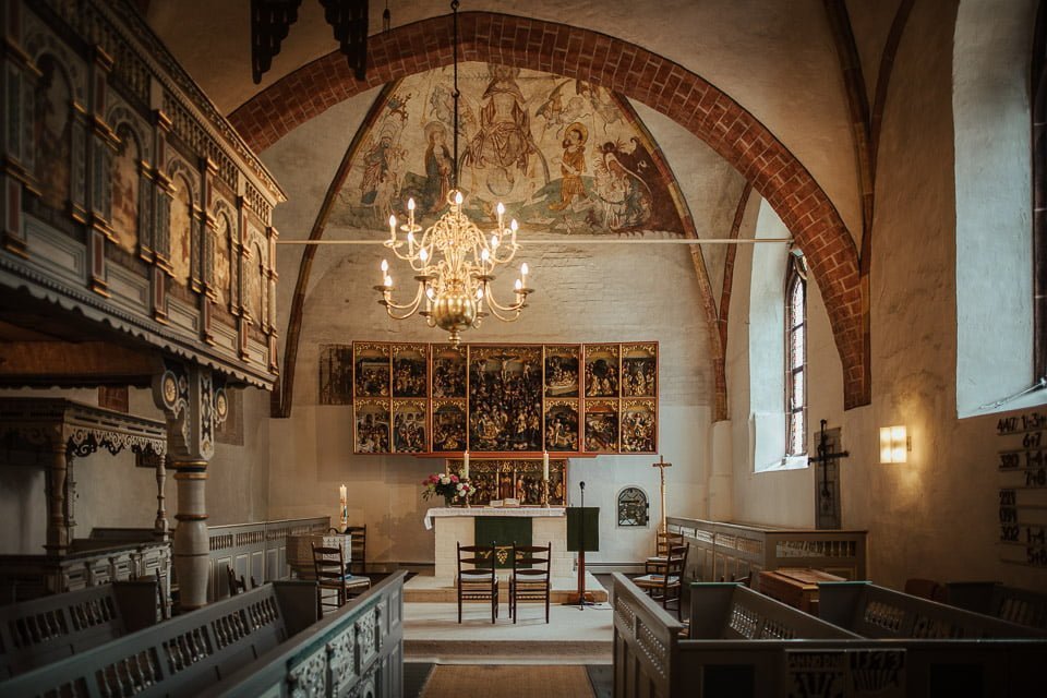 Locationvorstellung: Heiraten in der St.-Johannes-Kirche in Bad Zwischenahn