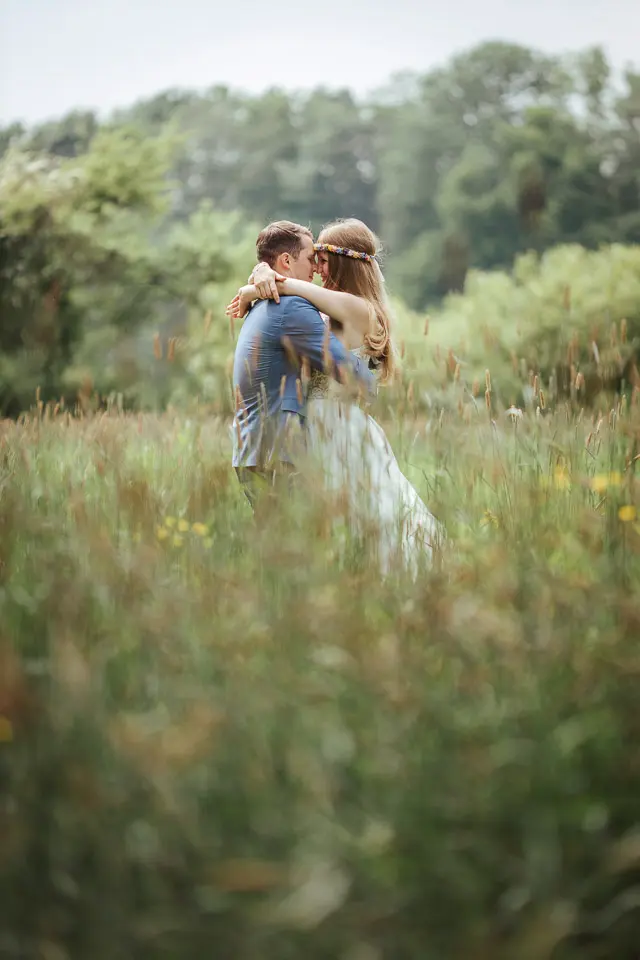 Hochzeitspaar auf Burg Kniphausen - Foto 1